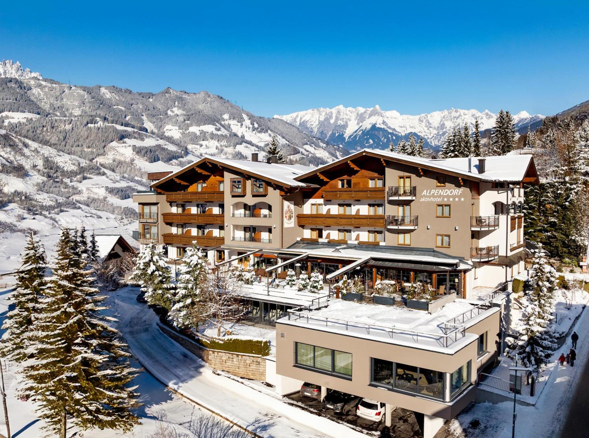 Aktivhotel Alpendorf Санкт-Йохан Экстерьер фото